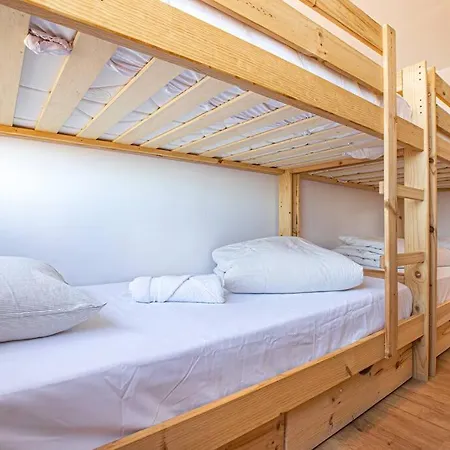 Holidays Edel 1 4 Personas 2 Y Parking *