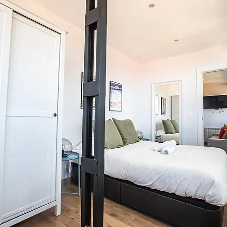 Holidays Edel 1 4 Personas 2 Y Parking Apartment